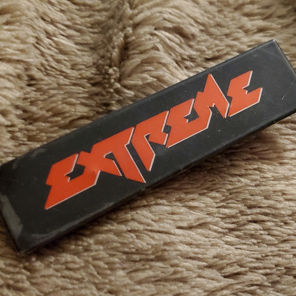 Extreme Pin